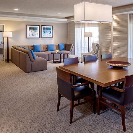 Crowne Plaza Phoenix - Chandler Golf Resort By Ihg Εξωτερικό φωτογραφία