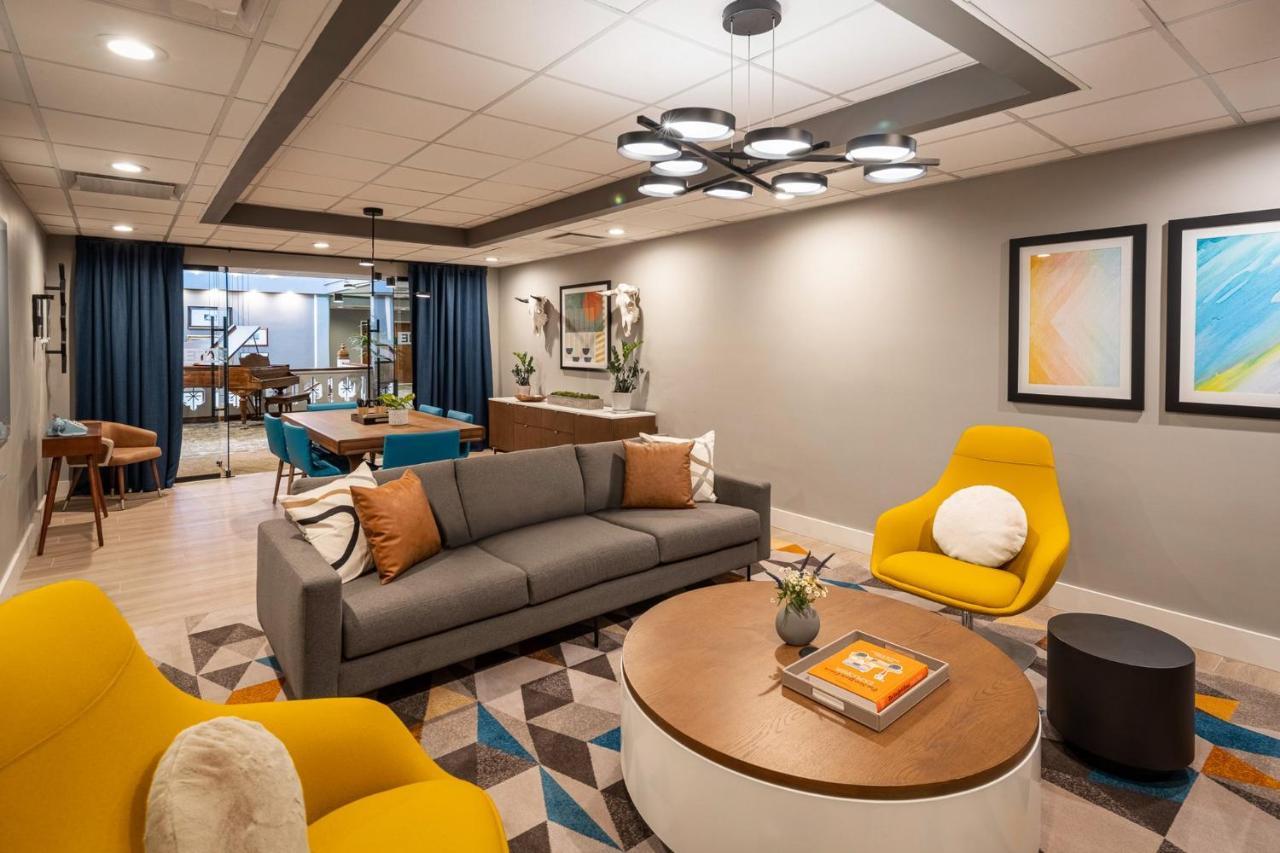 Crowne Plaza Phoenix - Chandler Golf Resort By Ihg Εξωτερικό φωτογραφία